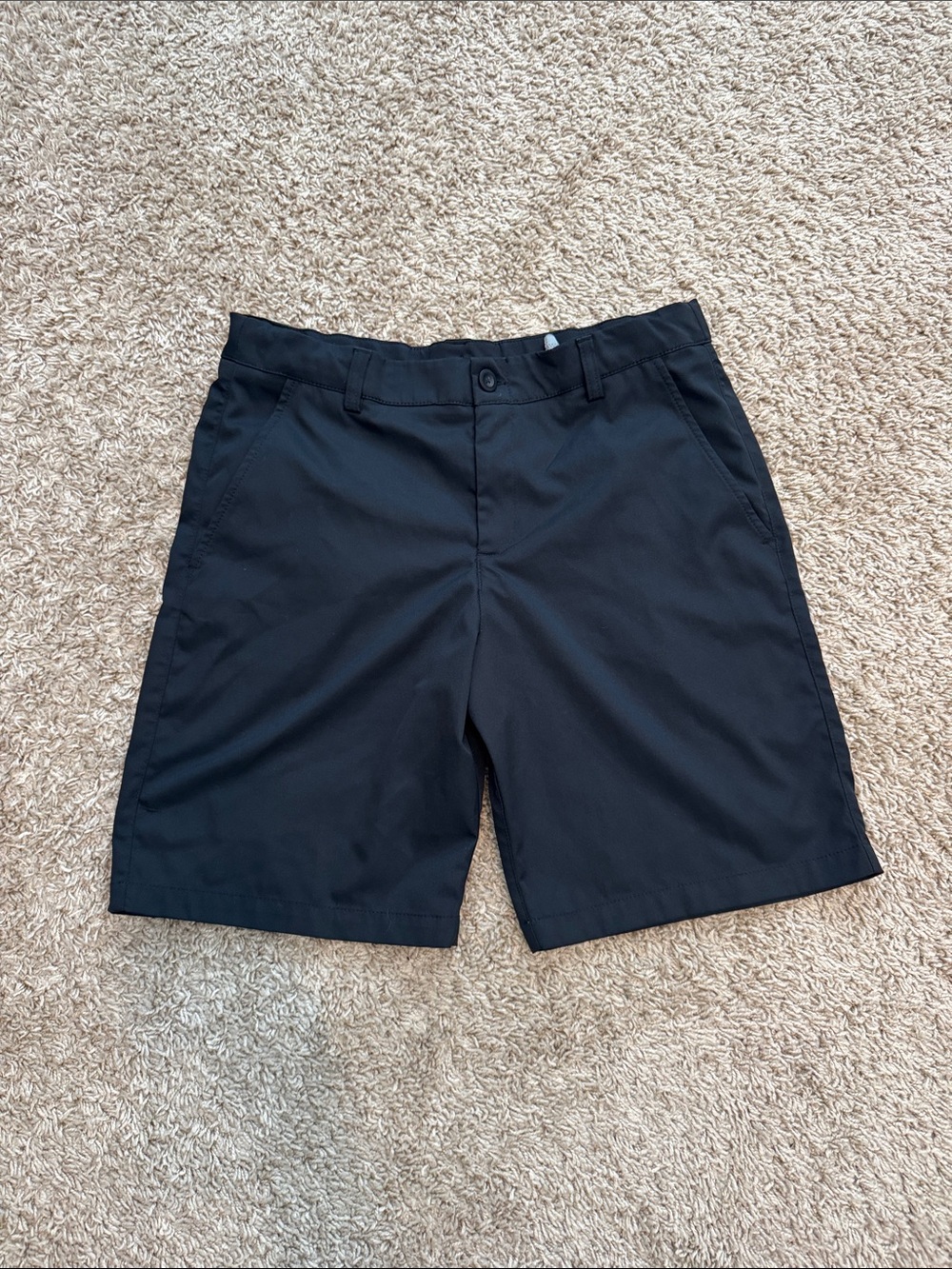 Under Armour Black Flat-Front Boys's Golf Shorts